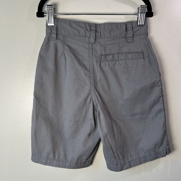 Cat & Jack Slim Flat Front Shorts, Medium Gray, Size 7 Slim - Picture 3 of 10